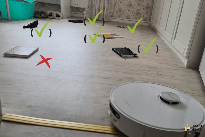 Das Ergebnis des Hinderniserkennungstests bei flachen Objekten des Dreame L10s Ultra ist zu sehen.